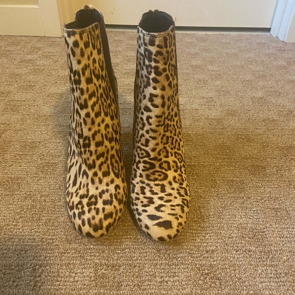 Sam Edelman leopard booties - Picture 1 of 4